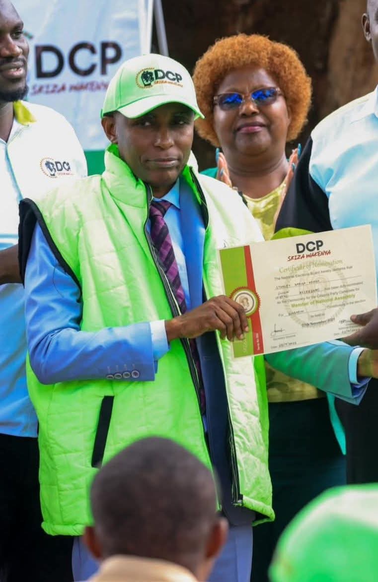 Stanley Kenga kupeperusha bendera ya DCP-Magarini